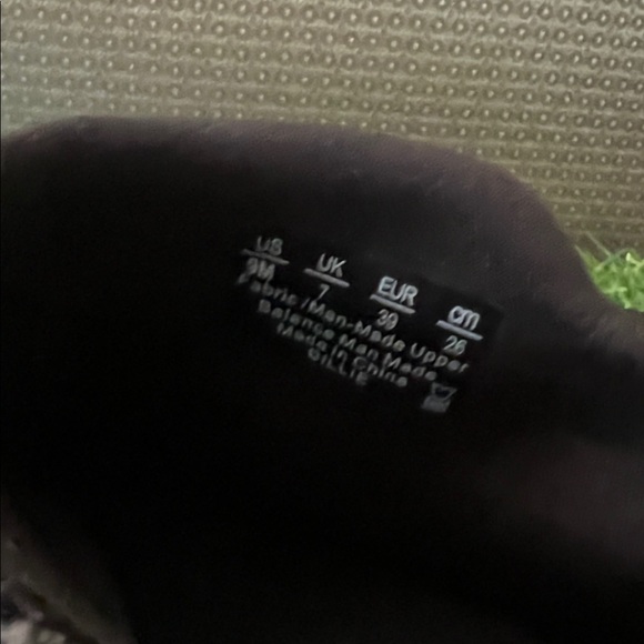 Bzees Billie Booties Soft Black and Gray Women's Ankle Boots Size 9 GUC! - Picture 11 of 17